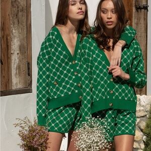 Elegant Green Patterned Cardigan and Shorts Set